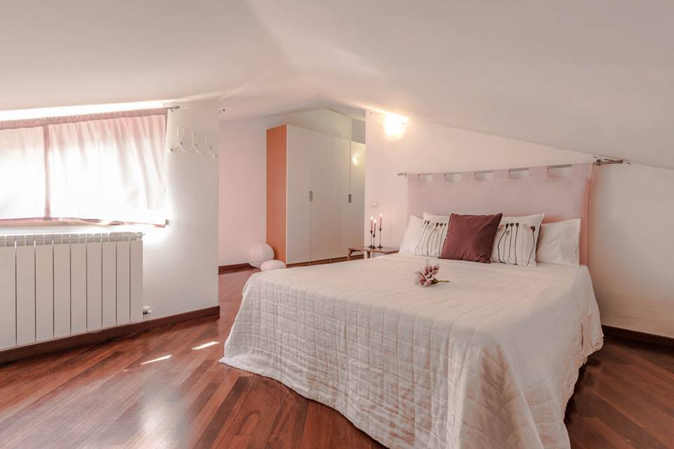 Angela Cingolani Architetto con Roberta Anfora Casa Abitata dopo - letto